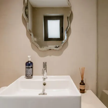 Altana By Vintage Apartment
